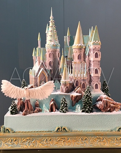 Детский торт «Замок волшебников» - фото кондитера Рената Агзамова
