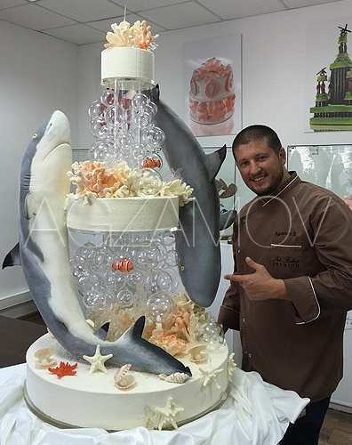 Свадебный торт в морском стиле Акулы - фото кондитера Рената Агзамова