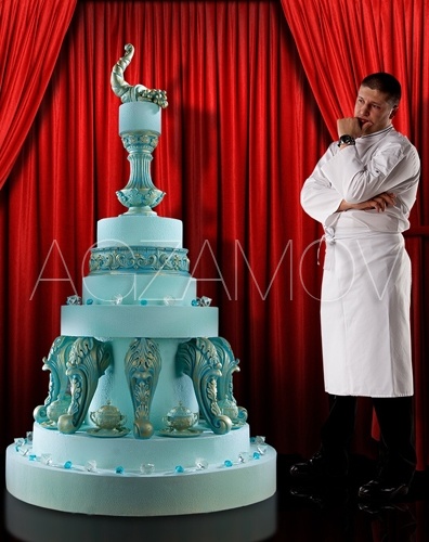 Голубой свадебный торт Рог изобилия - фото кондитера Рената Агзамова